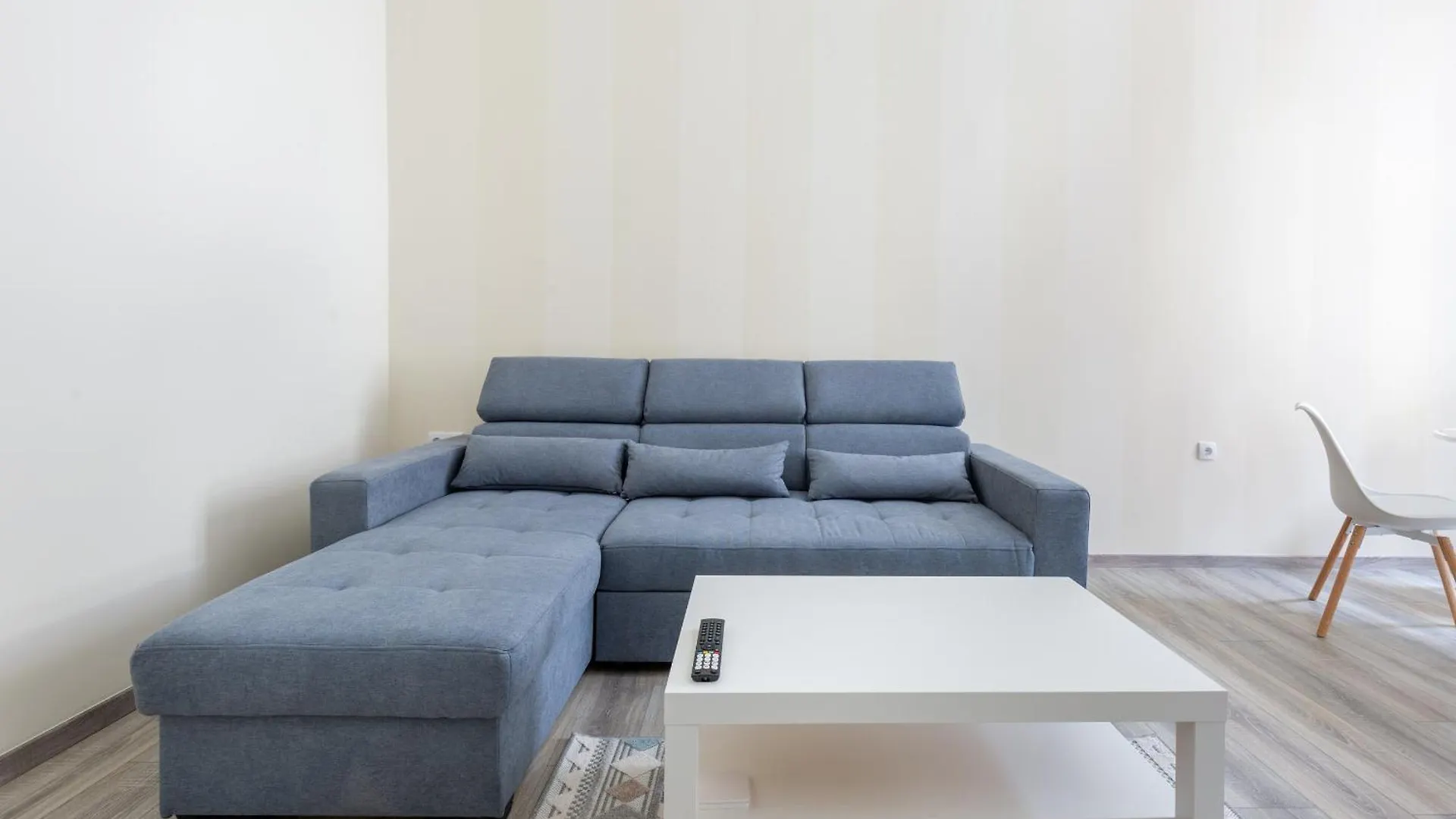 R62B Rottenbiller Apartment Budapest Hungary